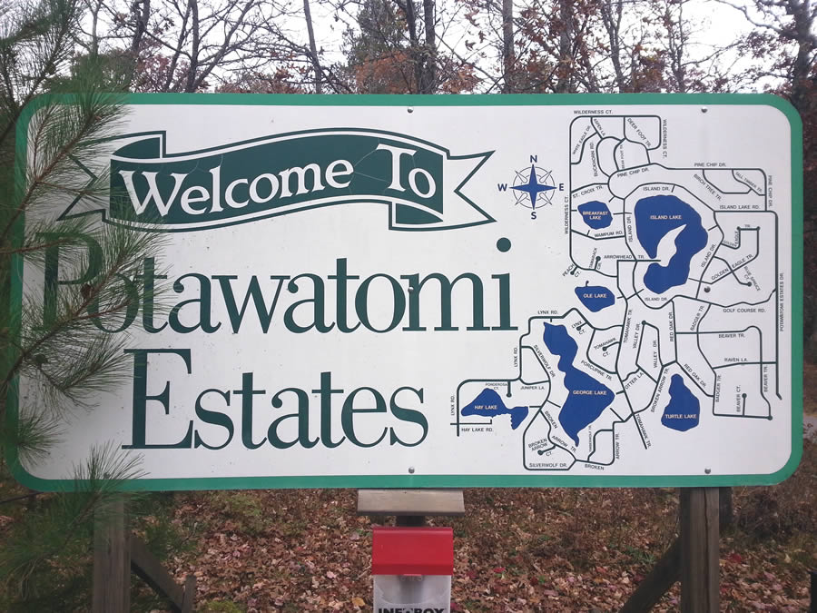 Potawatomi Estates Sign-900
